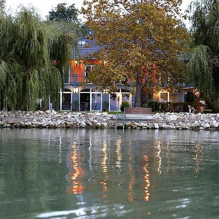 Gránit Villa Balatonszarszo Esterno foto