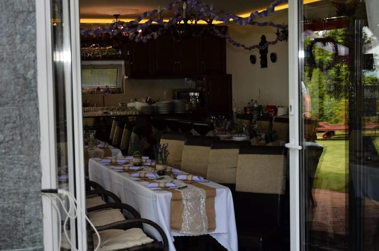 Gránit Villa Balatonszarszo Esterno foto