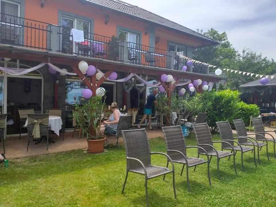 Gránit Villa Balatonszarszo Esterno foto