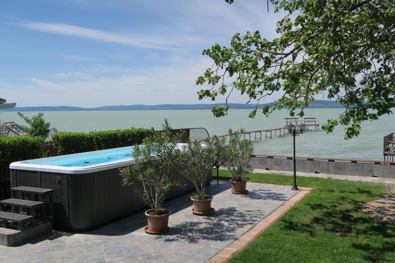 Gránit Villa Balatonszarszo Esterno foto