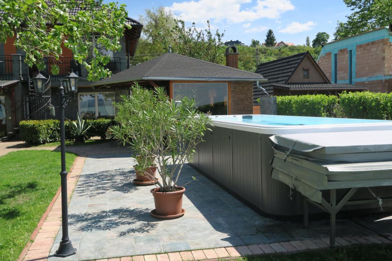 Gránit Villa Balatonszarszo Esterno foto